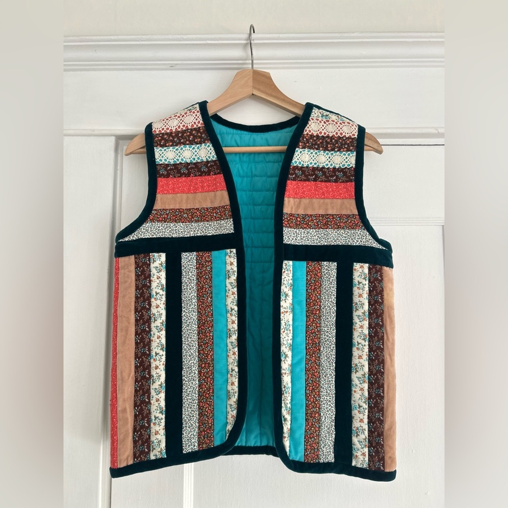 Vintage Handmade, Cottage-core Quilted Vest, Small